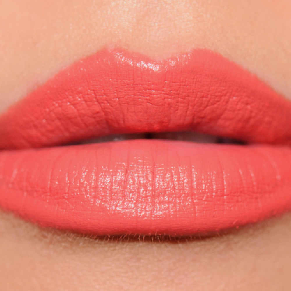 Mac Matte Lipstick - Tropic Tonic - Picture 2 of 3